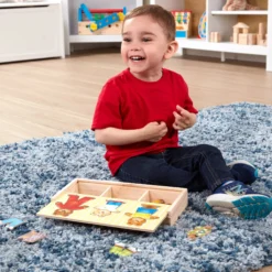 Bear Family Dress-Up Puzzle - 45 Pieces