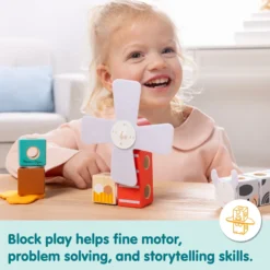 Blockables™ Farm Friends Play Set