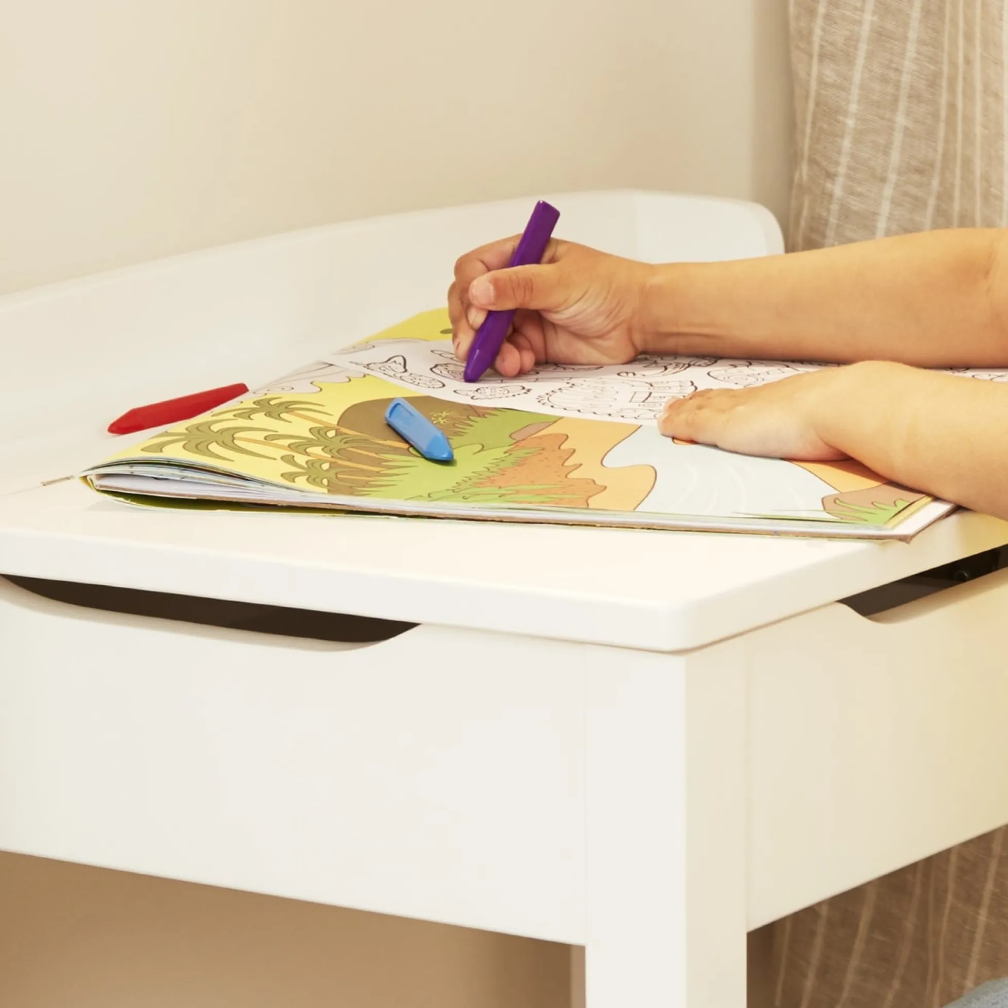 Child's Lift-Top Desk & Chair - White