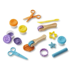 Created by Me! Cut, Sculpt & Roll Modeling Dough Kit