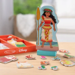 Disney Moana Wooden Magnetic Dress-Up Play Set