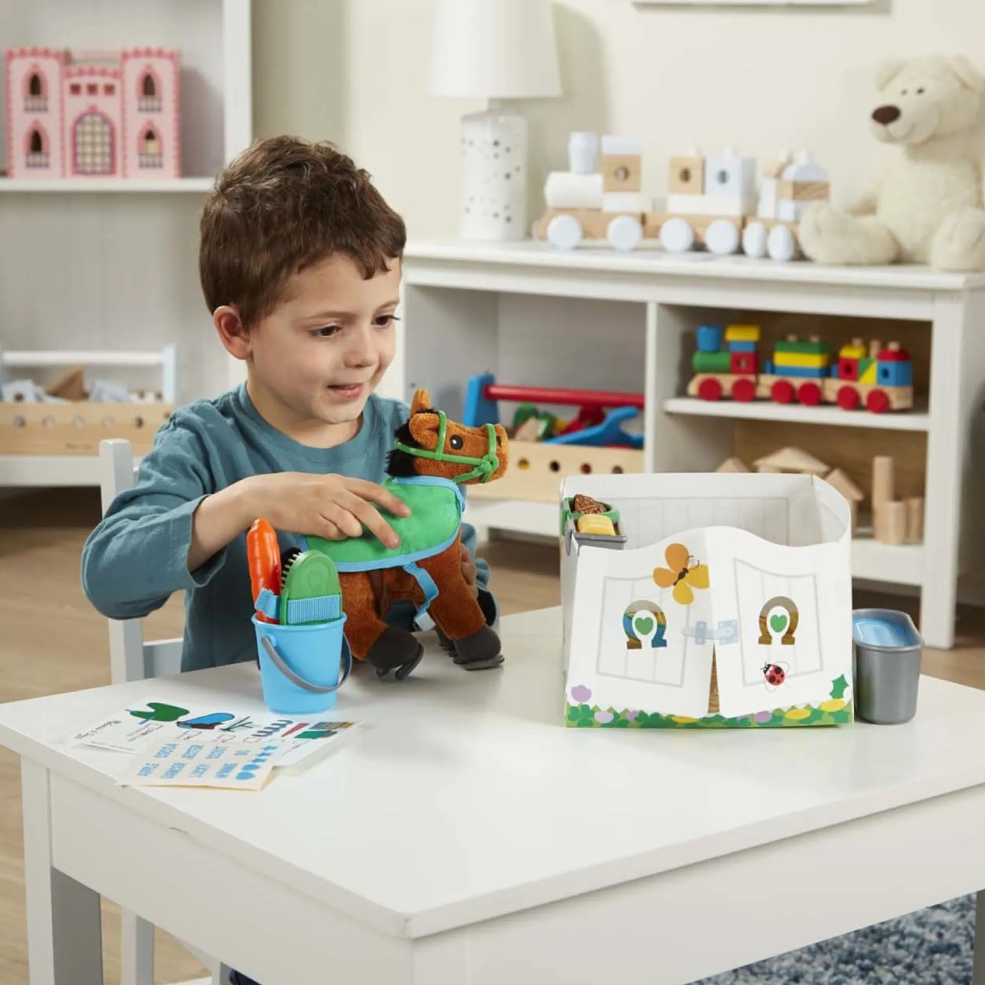 Feed & Groom Horse Care Play Set