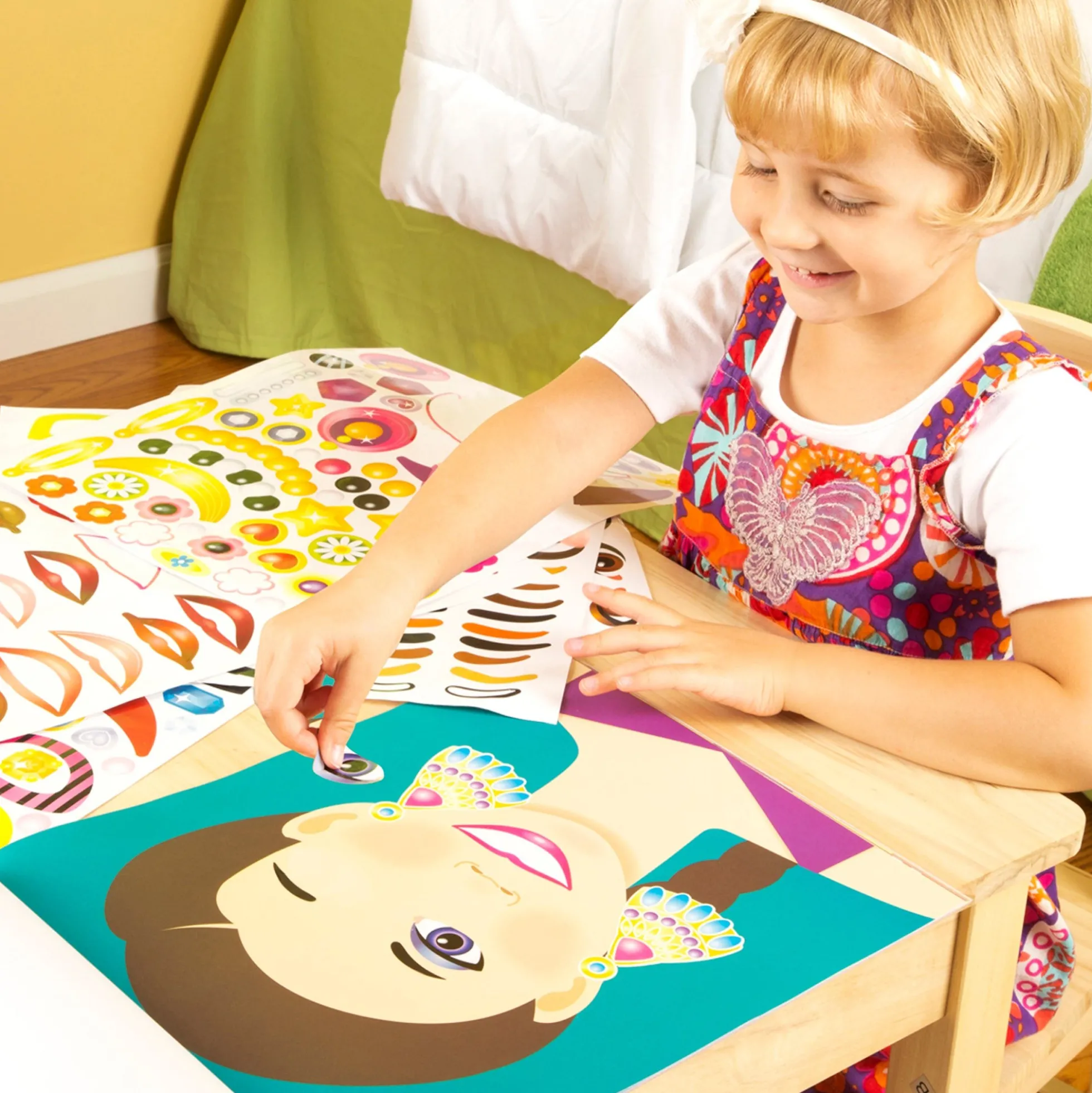 Make-a-Face Sticker Pad - Fashion Faces