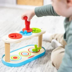 Match & Push Spinning Tops