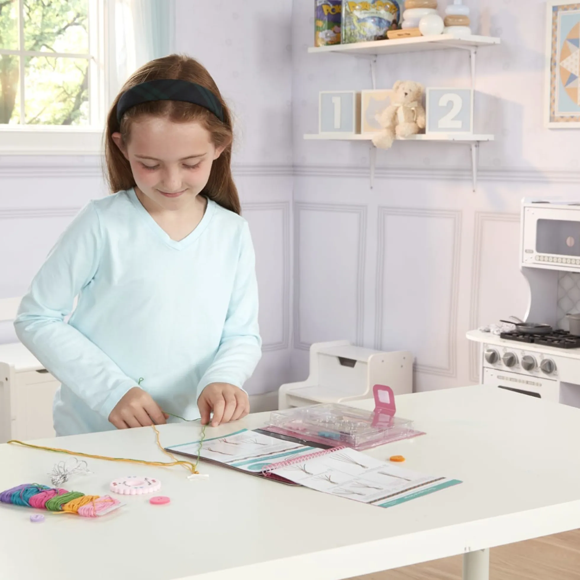 On the Go Crafts - Friendship Bracelets