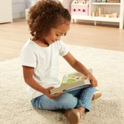 Poke-a-Dot: 10 Little Monkeys Board Book