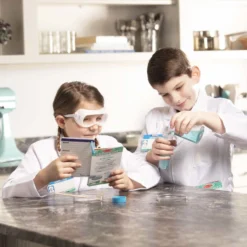 Scientist Role Play Set