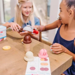 Scoops & Sandwiches Ice Cream Play Set