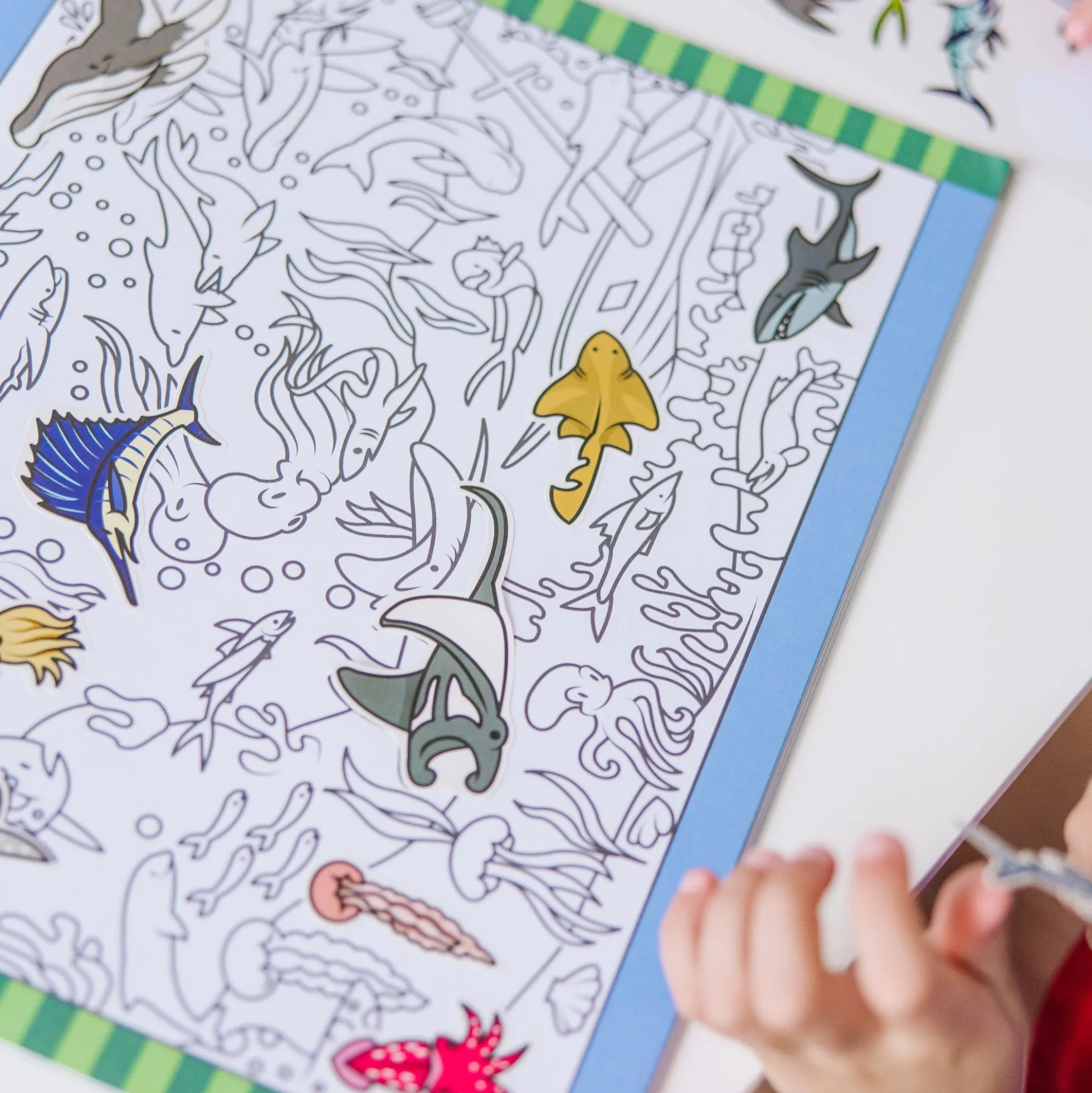 Seek & Find Sticker Pad – Animals