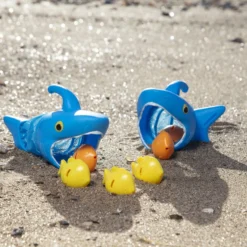 Spark Shark Fish Hunt Pool Toy