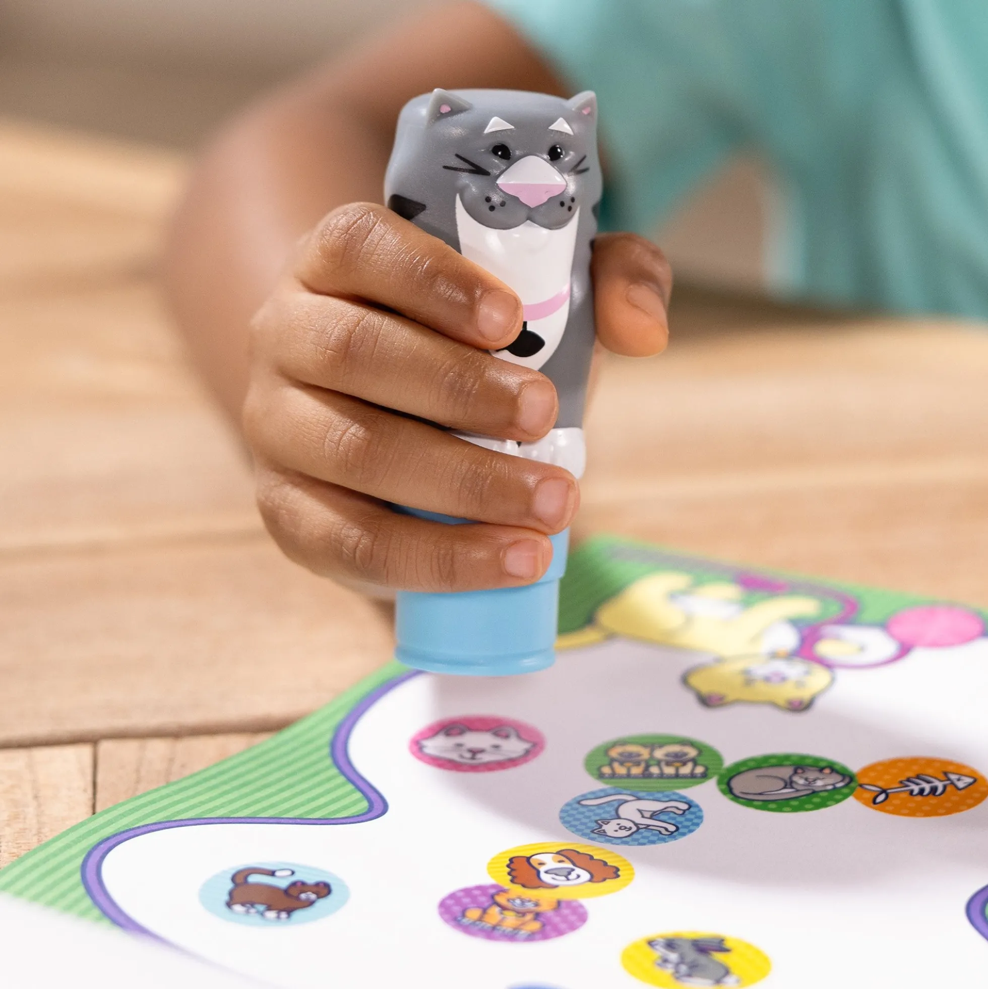 Sticker WOW!™ Activity Pad & Sticker Stamper - Cat