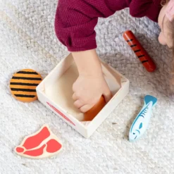 Wooden Food Groups Play Set – Protein
